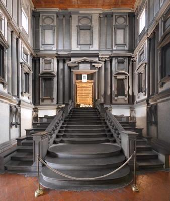 Mikelandželo projektētās Laurencija bibliotēkas vestibils. Florence, Itālija, 2021. gads.