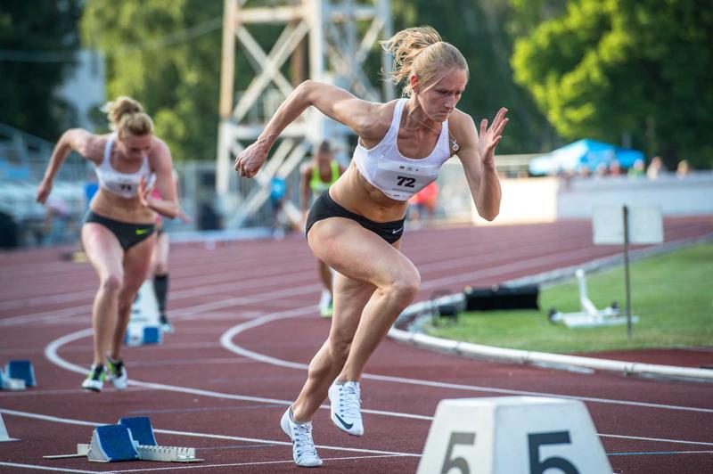Gunta Latiševa-Čudare (Vaičule) 400 m sprinta distancē. 2016. gads.