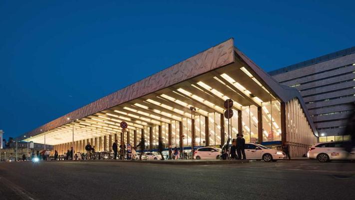 Arhitektu Leo Kalini un Eudžēnio Montuori projektētā Romas Centrālā dzelzceļa stacija. 17.11.2016.