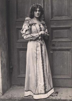 Ada Benefelde Džildas lomā operā "Rigoleto". Latvijas Nacionālā opera, Rīga, 1919. gads.
