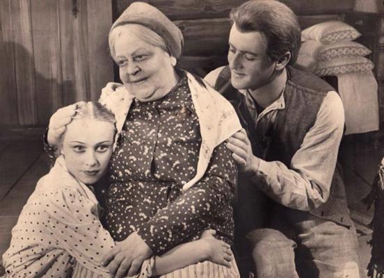 Eleonora Dūda, Mirdza Šmithene un Arnolds Liniņš iestudējumā “Ļaunais gars”, 1953. gads.