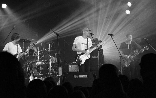 Festivāla "Liepājas dzintars" uzvarētāji – grupa The Satellites. Liepāja, 16.08.1997.