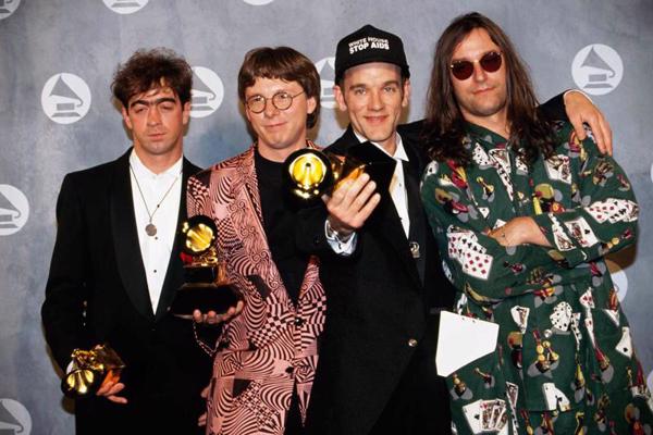  R.E.M. ar Grammy balvām. Ņujorka, ASV, 25.02.1992.