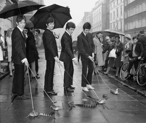 The Small Faces. No kreisās: Stīvs Mariots, Ians Maklagans, Kenijs Džonss un Ronijs Leins. Londona, 18.04.1966.