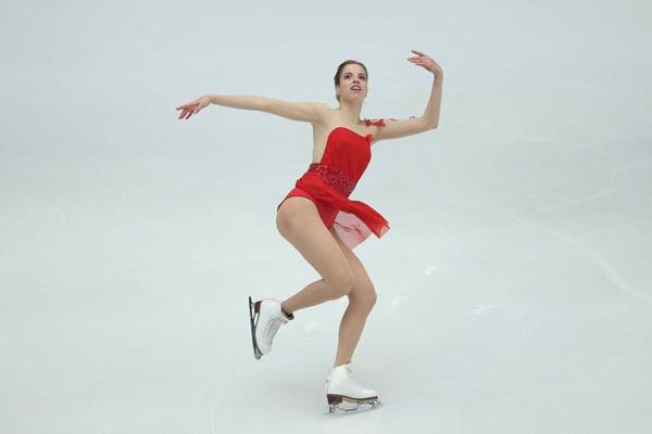 Karolīna Kostnere ISU "Grand Prix" sacensībās. Pekina, Ķīna, 01.11.2013.