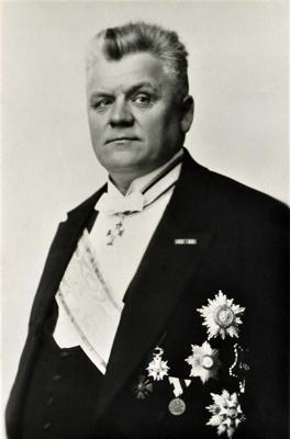 Kārlis Ulmanis, Latvijas Valsts un Ministru prezidents (1936–1940).