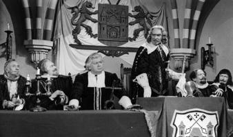 Trešais no kreisās: Samsons (Kārlis Sebris), ceturtais: Eks (Ēvalds Valters) filmā "Vella kalpi", 1970. gads.