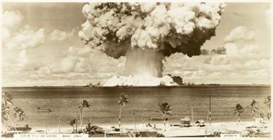 Atombumbas izmēģinājums Klusajā okeānā, Bikini atolā. 25.07.1946.