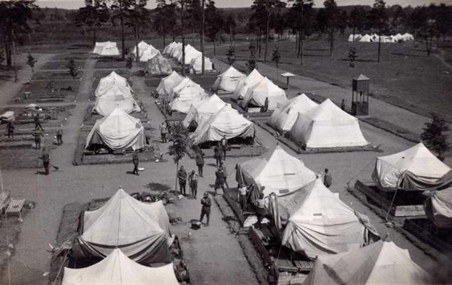 Latvijas armijas 12. Bauskas kājnieku pulka vasaras nometne. 20. gs. 30. gadu sākums.