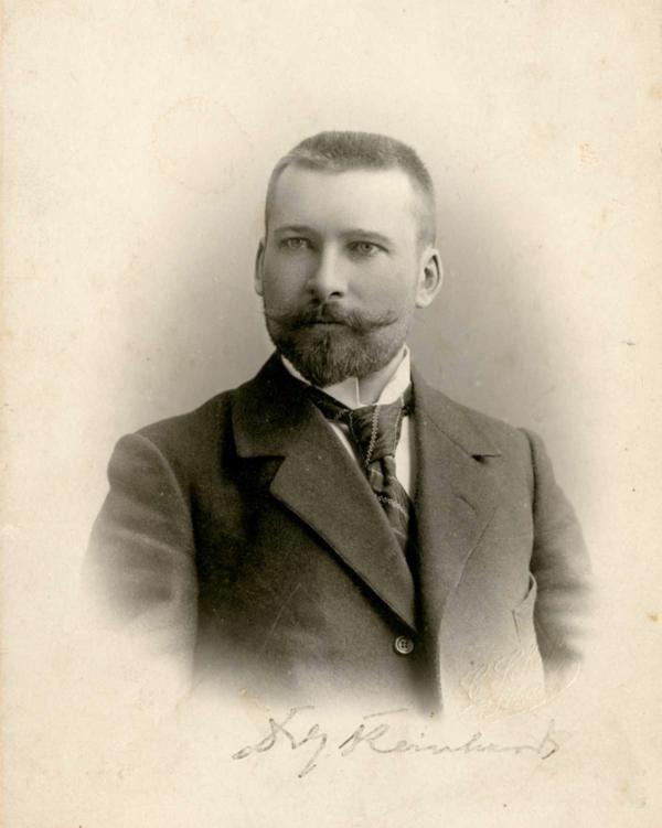 Gustavs Reinhards. Liepāja, ap 1899. gadu.
