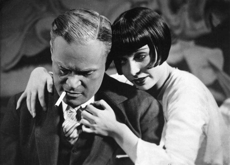 Frics Kortners (Fritz Kortner) un Luīze Bruksa filmā "Pandoras lāde". 1929. gads.