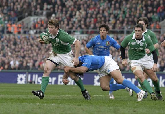 Īrijas izlases kapteinis Braiens O'Driskols (Brian Gerard O'Driscoll) spēlē pret Itālijas izlasi "Sešu nāciju" kausā. Dublina, Īrija, 04.02.2006.