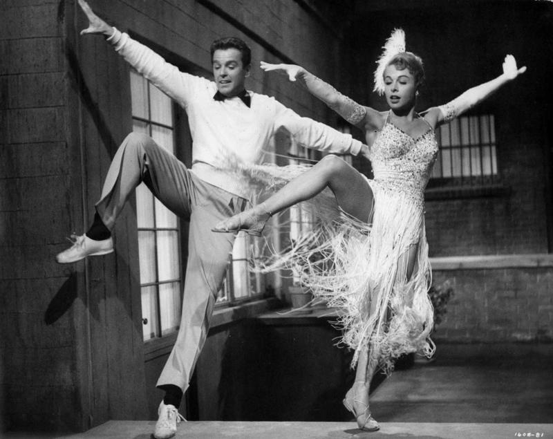 Govers Čempions un Mārdža Čempione muzikālajā filmā "Dodiet meičai atelpu” (Give A Girl A Break). 1953. gads.