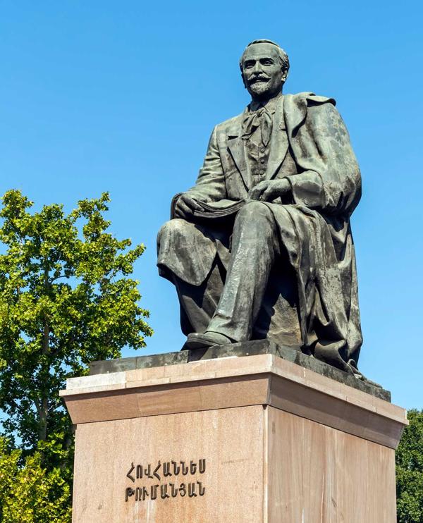 Hovannesa Tumanjana piemineklis. Erevāna, Armēnija, 23.09.2015.