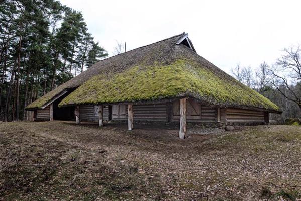 1730. g. Vestienas pag. “Rizgās” celtā rija. Latvijas Etnogrāfiskais brīvdabas muzejs. Fotogrāfija 2017. gads.
