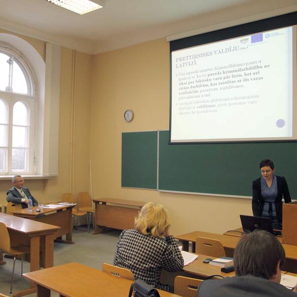 III Juridiskās zinātnes doktorantu un zinātniskā grāda pretendentu zinātniski-praktiskā konference. Rīga, 2012. gads.