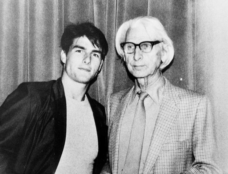 Anšlavs Eglītis ar aktieri un filmu producentu Tomu Krūzu. ASV, 20. gs. 80. gadi.