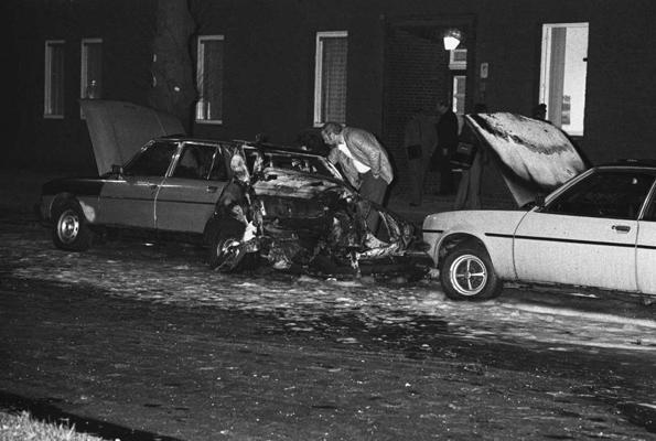 Štāzi organizētais uzbrukums rakstniekam un VDR pilsoņu tiesību aktīvistam Jirgenam Fuksam (Jürgen Fuchs) pie viņa mājas Rietumberlīnē. 30.10.1986.
