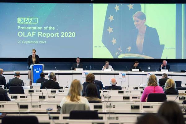 Jana Kapello (Jana Cappello), Eiropas Biroja krāpšanas apkarošanai pārstāve, iepazīstina ar 2020. gada ziņojumu par ES finanšu interešu aizsardzību. Brisele, 20.09.2021.