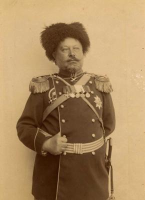 Aizamūras robežsargu pulka komandieris Pēteris Mežaks savas karaspēka daļas uniformā. Vladivostoka, 1910.–1913. gads.