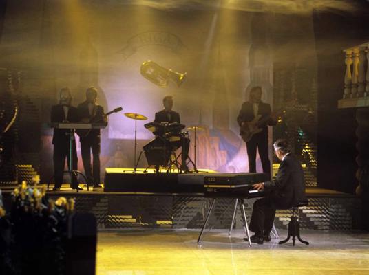 Grupa "Remix" un Raimonds Pauls Latvijas televīzijas ierakstā, 1987. gads.