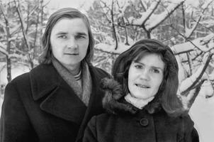 Nora Bumbiere un Viktors Lapčenoks. 1973. gads.