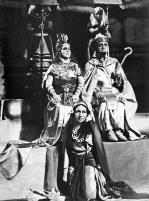 Aina no Džuzepes Verdi operas "Aīda" uzveduma Latvijas Nacionālajā operā. Rīga, 1938. gads.