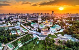 Skats uz Kijivas Pečeru klosteri. Ukraina, 2020. gads.