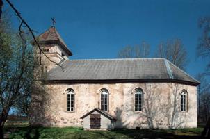 Snēpeles evanģēliskā luterāņu baznīca. 29.04.2002.