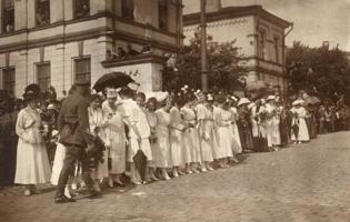 Latvijas Pagaidu valdības sagaidīšana. Rīga, 08.07.1919.
