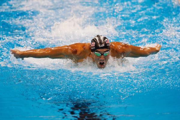 ASV peldētājs Maikls Felpss peld 200 m distanci tauriņstilā Riodežaneiro olimpiskajās spēlēs. Brazīlija, 08.09.2016.