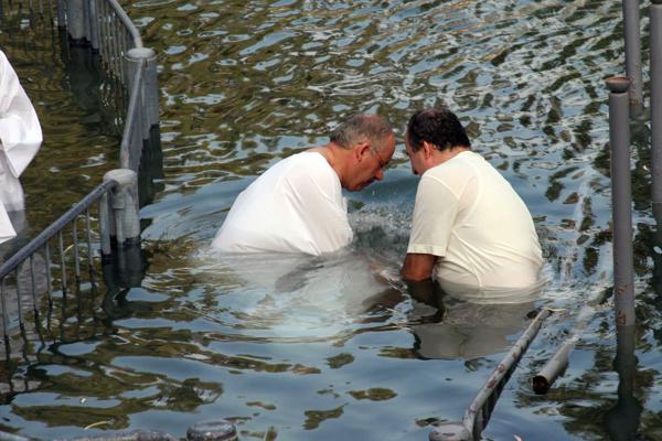 Svētceļnieku kristības Jordānas upē. Izraēla, 30.09.2006.