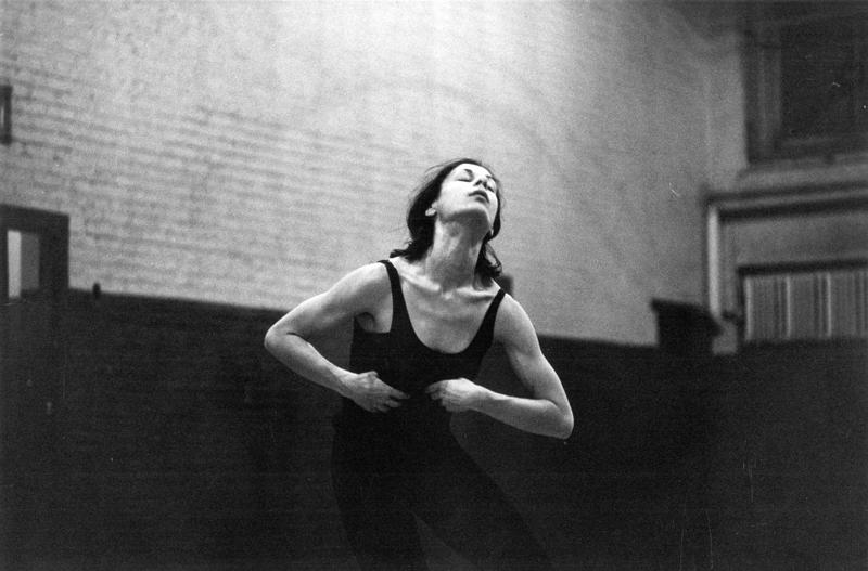 Ivonna Rainere mēģinājumā Džadsona memoriālajā baznīcā Ņujorkā. 1962. gads.