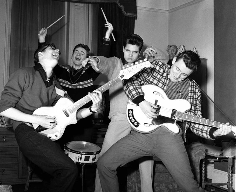 Klifs Ričards un grupa The Drifters (The Shadows). Lielbritānija, ap 1959. gadu.