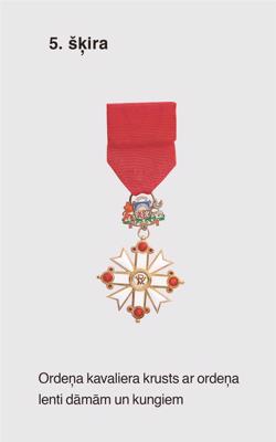 Viestura ordenis. 5. šķira: Ordeņa kavaliera krusts ar ordeņa lenti dāmām un kungiem.