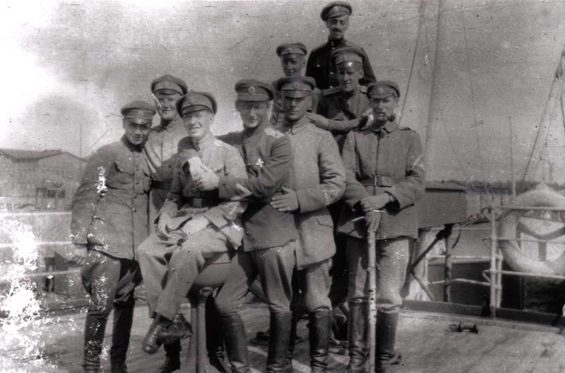 Līvenieši ierodas Narvā 1919. gada jūlija beigās.