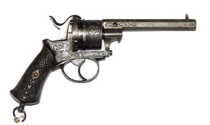 3. attēls. Piecu patronu Lefošē (Lefaucheux) sistēmas revolveris ar vaļēju rāmi, kalibrs 9 mm, 19. gs. 60.–70. gadi, Beļģija, Ljēža, firma Francotte.