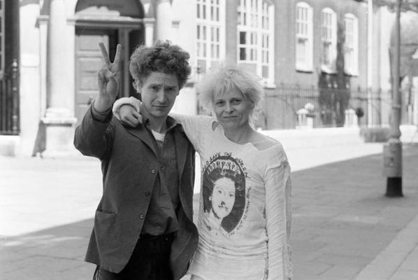 Melkolms Maklarens un Vivjena Vestvuda. Londona, 1977. gads.