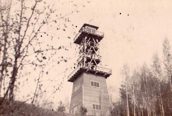 Riekstukalna skatu tornis ap 1938. gadu.