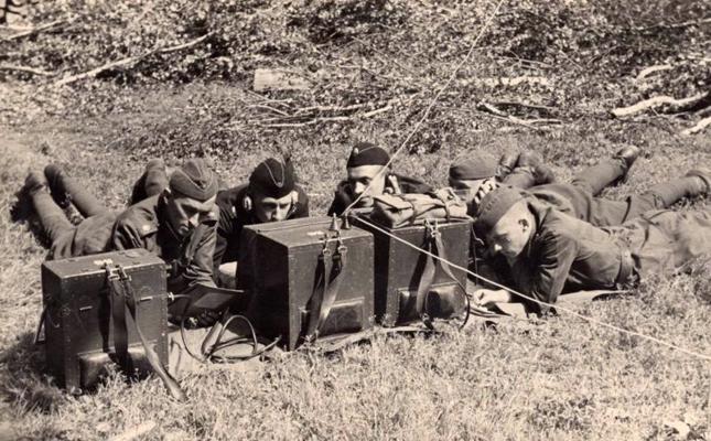 Sakaru bataljona instruktoru rotas karavīri mācību laikā. 1939. gada vasara.