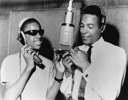 Stīvijs Vonders un Mārvins Gejs Motown ierakstu studijā. Detroita, ASV, 1965. gads.