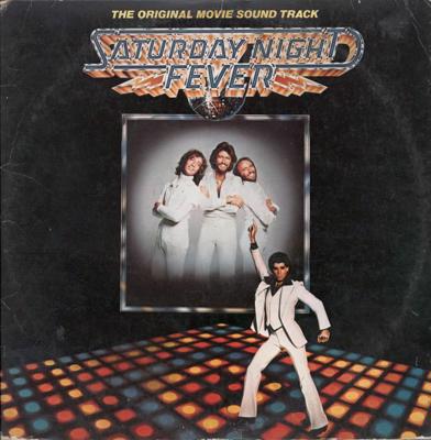 Filmas Saturday Night Fever mūzikas albums (izdevējs RSO Records, 1977).