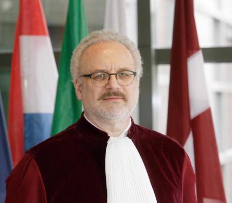 Egils Levits – pirmais tiesnesis no Latvijas Eiropas Savienības Tiesā. Luksemburga, 04.2017.