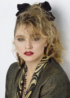 Madonna filmas "Izmisīgi meklējot Sūzanu" uzņemšanas laikā. 1985. gads.
