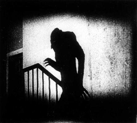 Kadrs no Frīdriha Vilhelma Murnava filmas "Nosferatu", 1922. gads.