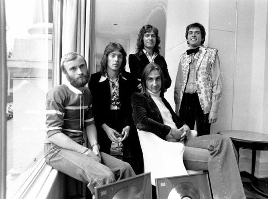 Genesis. 1975. gads.