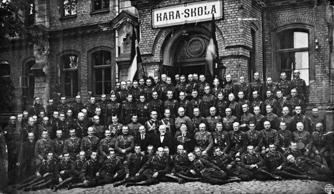 Latvijas armijas virsnieku kursu izlaidums. Rīga, 01.09.1923.