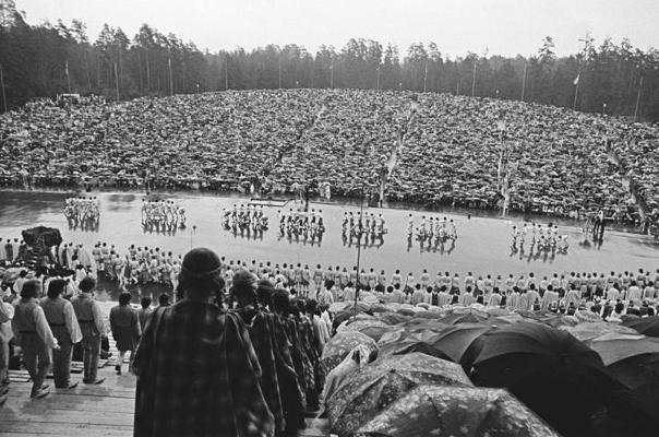 XVII Vispārējie latviešu dziesmu svētki. Rīga, 1977. gads.