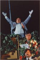Imants Kokars, Raimonds Pauls un Jānis Peters XXI Vispārējos latviešu dziesmu un XI deju svētkos. Rīga, 1993. gads.