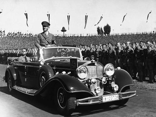 Ādolfs Hitlers Nirnbergā. Vācija, 1941. gads.